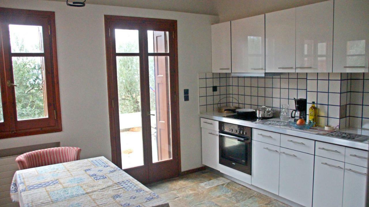 Βίλα Λαδάς, Vila Ladas Rio Extérieur photo